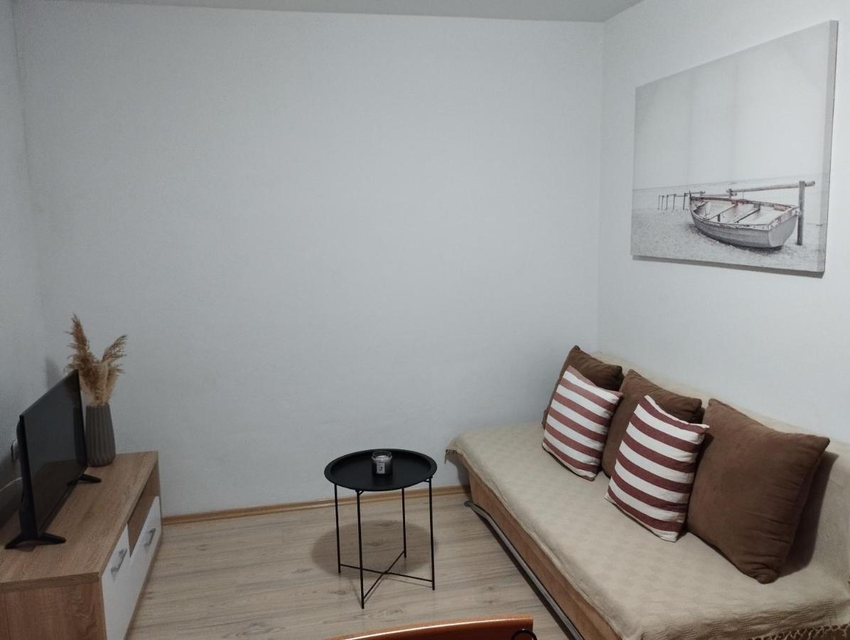 Apartments Mijo Kaštela Exterior foto